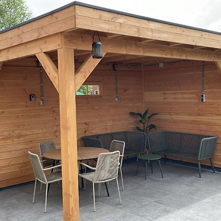 Vakantiewoning T Uusje Wemeldinge Esterno foto