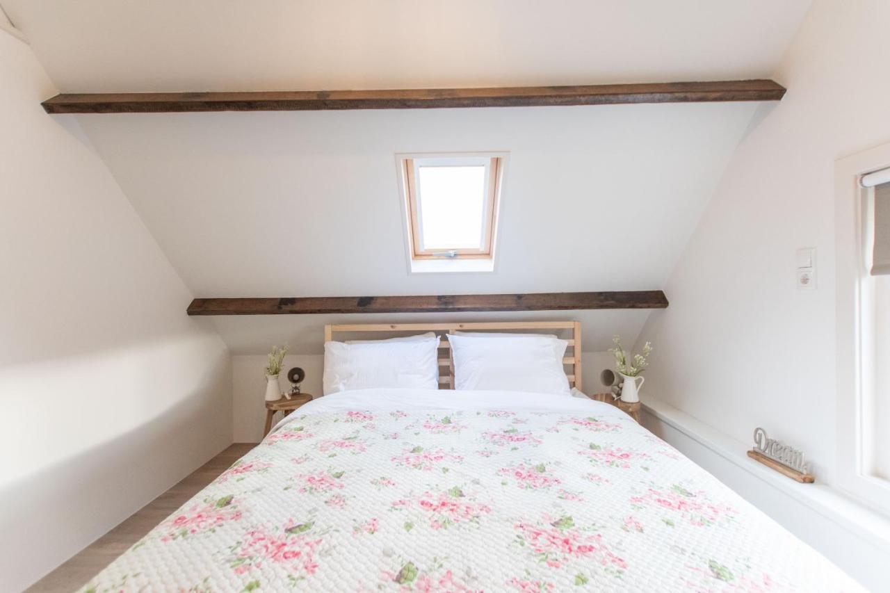 Vakantiewoning T Uusje Wemeldinge Esterno foto