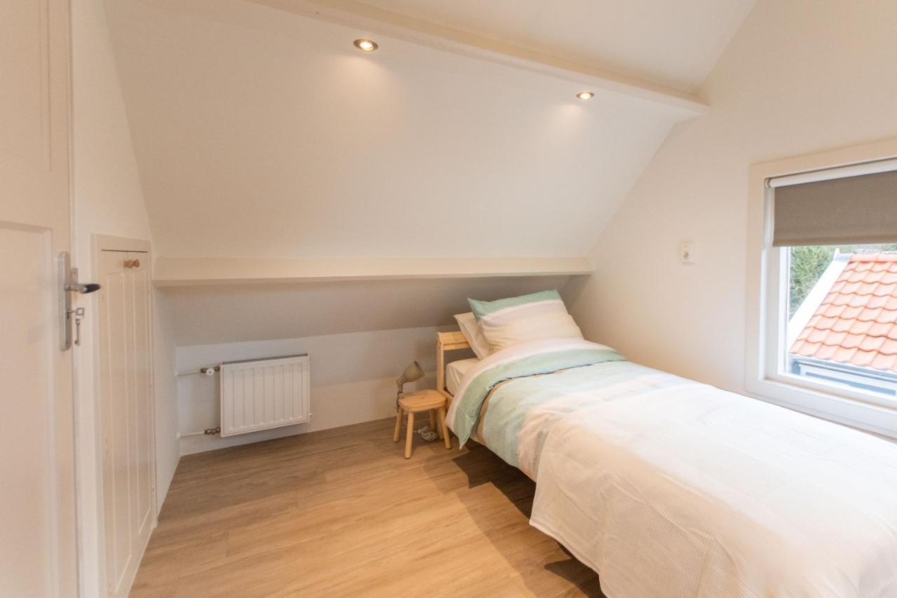 Vakantiewoning T Uusje Wemeldinge Esterno foto