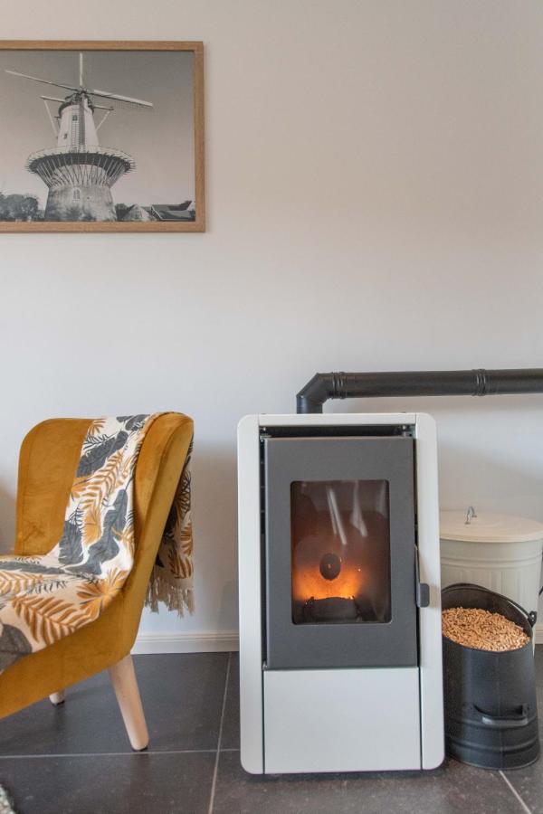Vakantiewoning T Uusje Wemeldinge Esterno foto