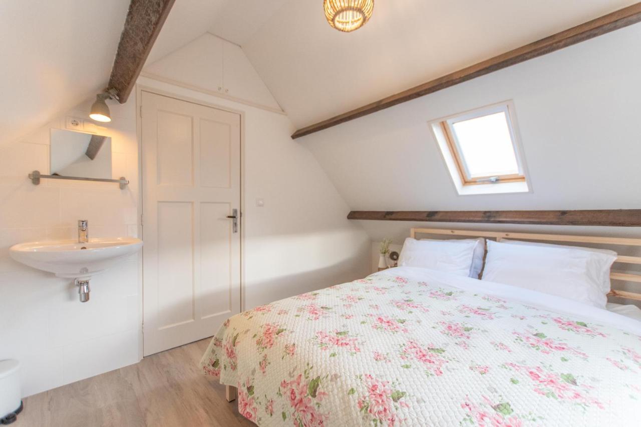 Vakantiewoning T Uusje Wemeldinge Esterno foto