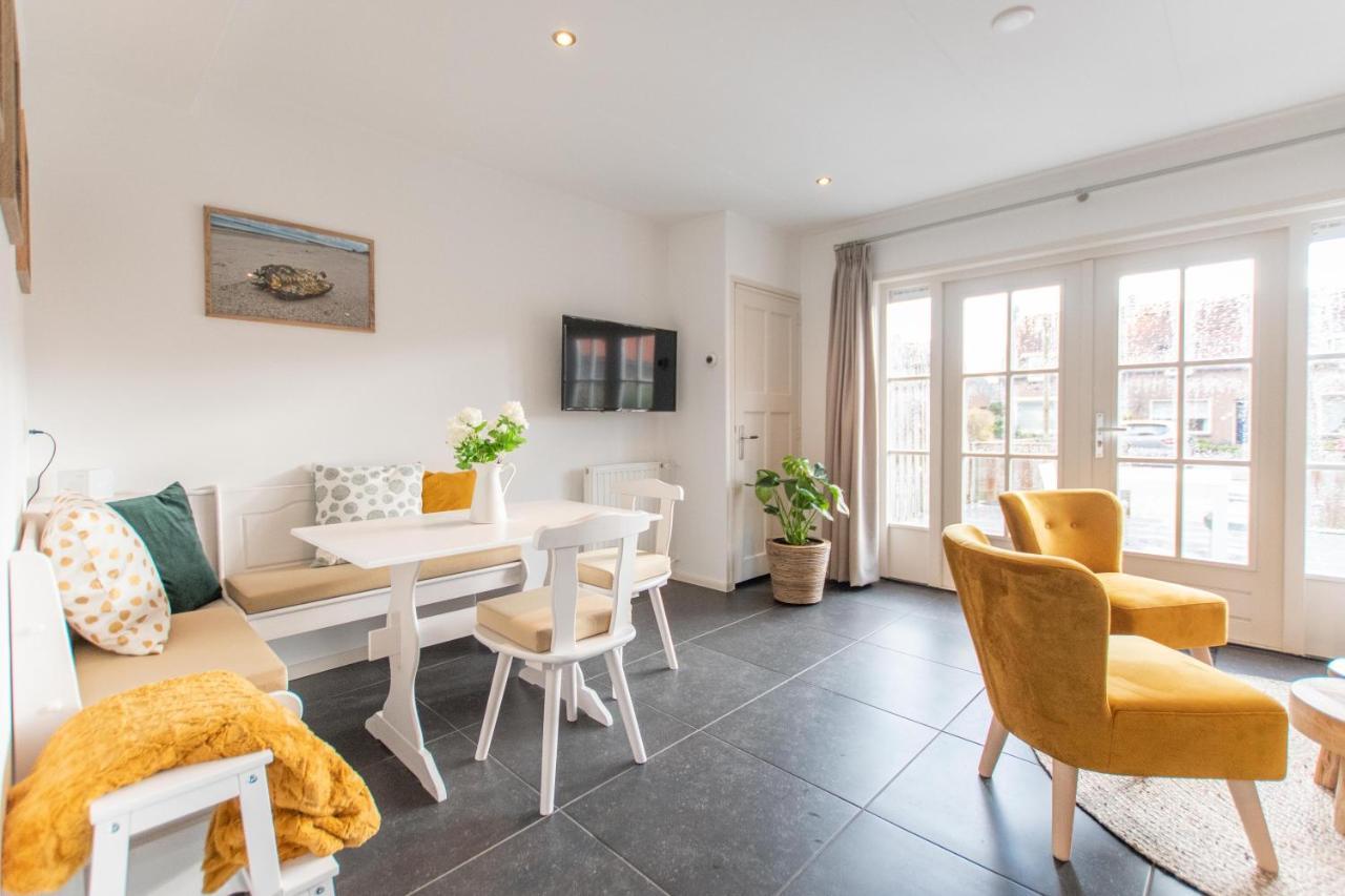 Vakantiewoning T Uusje Wemeldinge Esterno foto